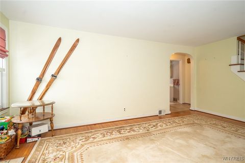 Tiny photo for 14 Dundee Street, Buffalo, NY 14220 (MLS # B1660880)