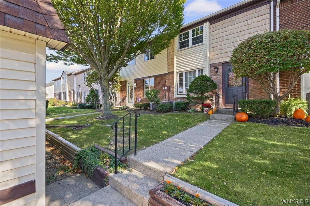 126 Stepping Stone Lane