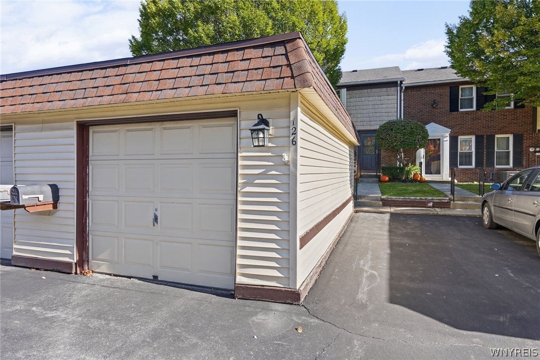 126 Stepping Stone Lane