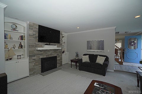 Tiny photo for 21 The Common Cmn, Lockport City, NY 14094 (MLS # B1724114)