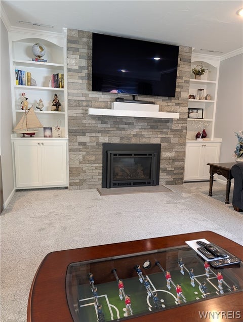Tiny photo for 21 The Common Cmn, Lockport City, NY 14094 (MLS # B1724114)