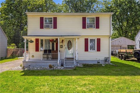 Homes For Sale - 74 S Huxley Drive<br/> Cheektowaga, NY 14225