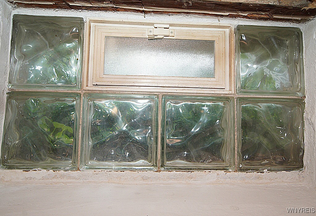 2477 Ridge Road, Lewiston, New York image 24