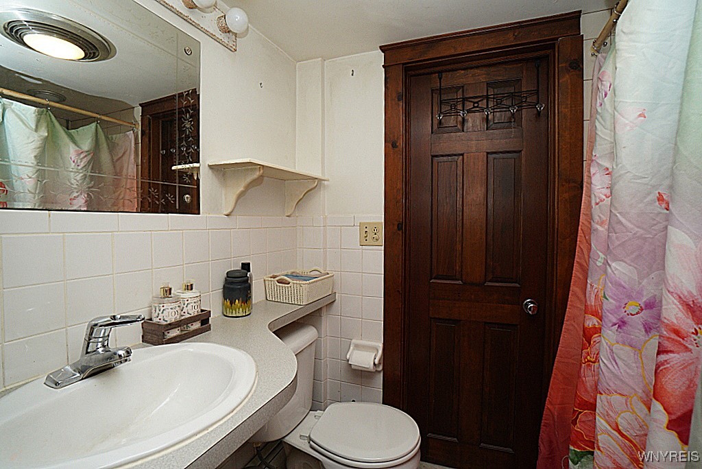 2477 Ridge Road, Lewiston, New York image 18