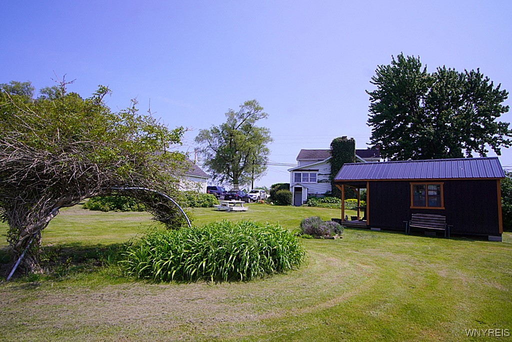 2477 Ridge Road, Lewiston, New York image 38