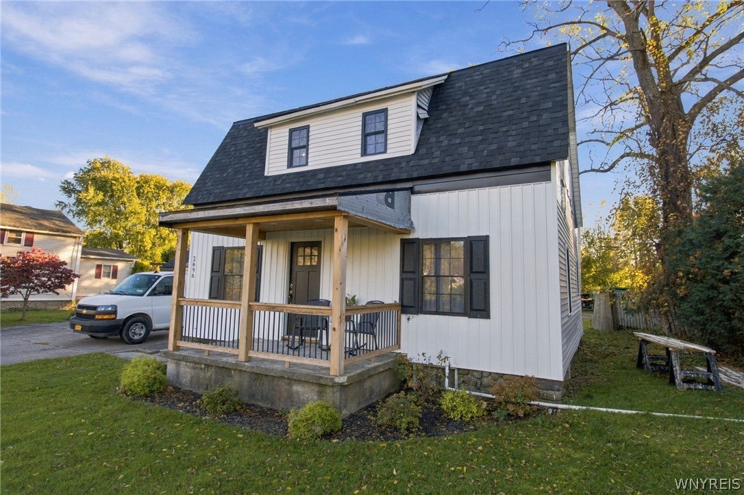 2696 Lockport Youngstown Road