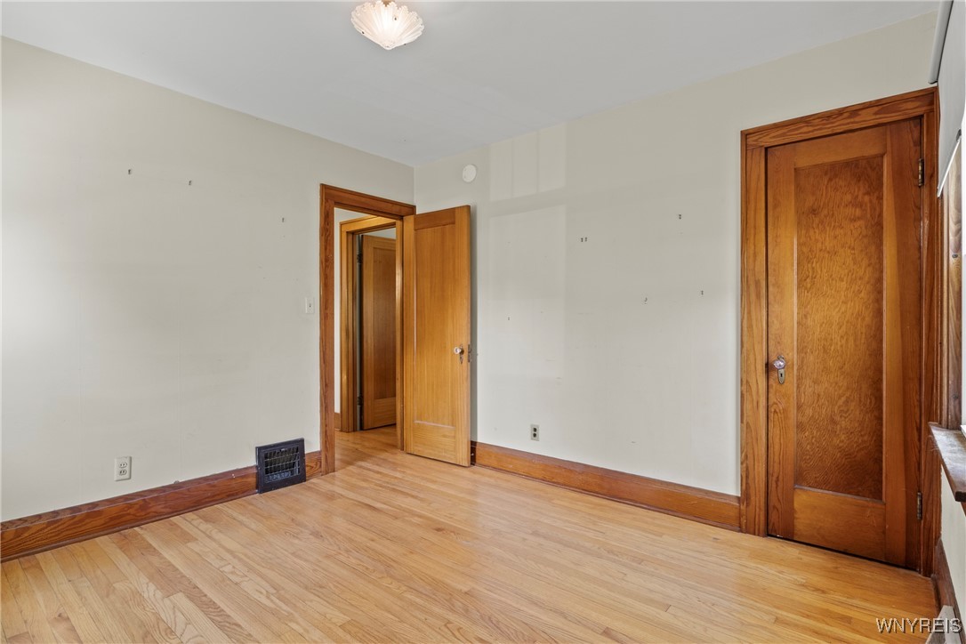 44 Lake Avenue, Lancaster, New York image 21