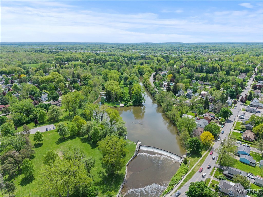 44 Lake Avenue, Lancaster, New York image 36