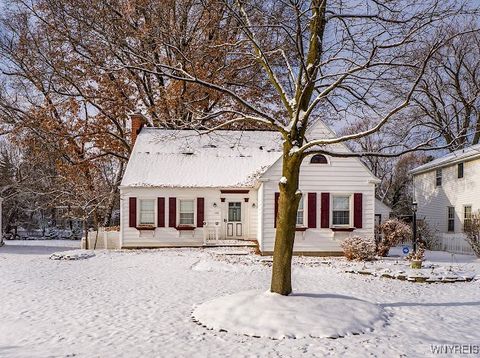 Photo of 136 N Long Street, Amherst, NY 14221 (MLS # B1653742)