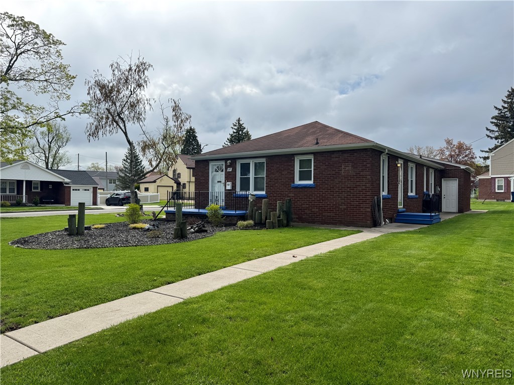 797 Van Rensselaer Avenue, Niagara Falls, New York image 2