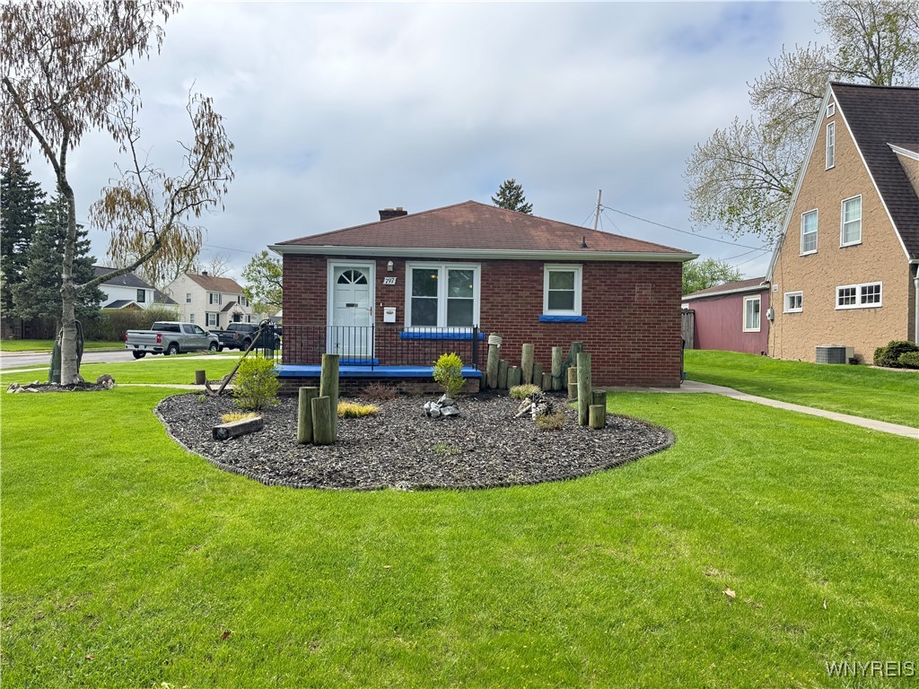 797 Van Rensselaer Avenue, Niagara Falls, New York image 1