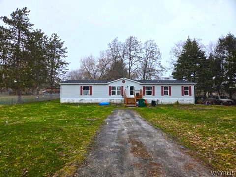 Photo of 3041 Maple Avenue, Oakfield, NY 14125 (MLS # B1667360)