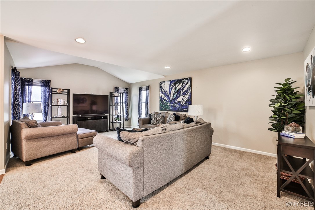 142 Rachel Vincent Way, Buffalo, New York image 18