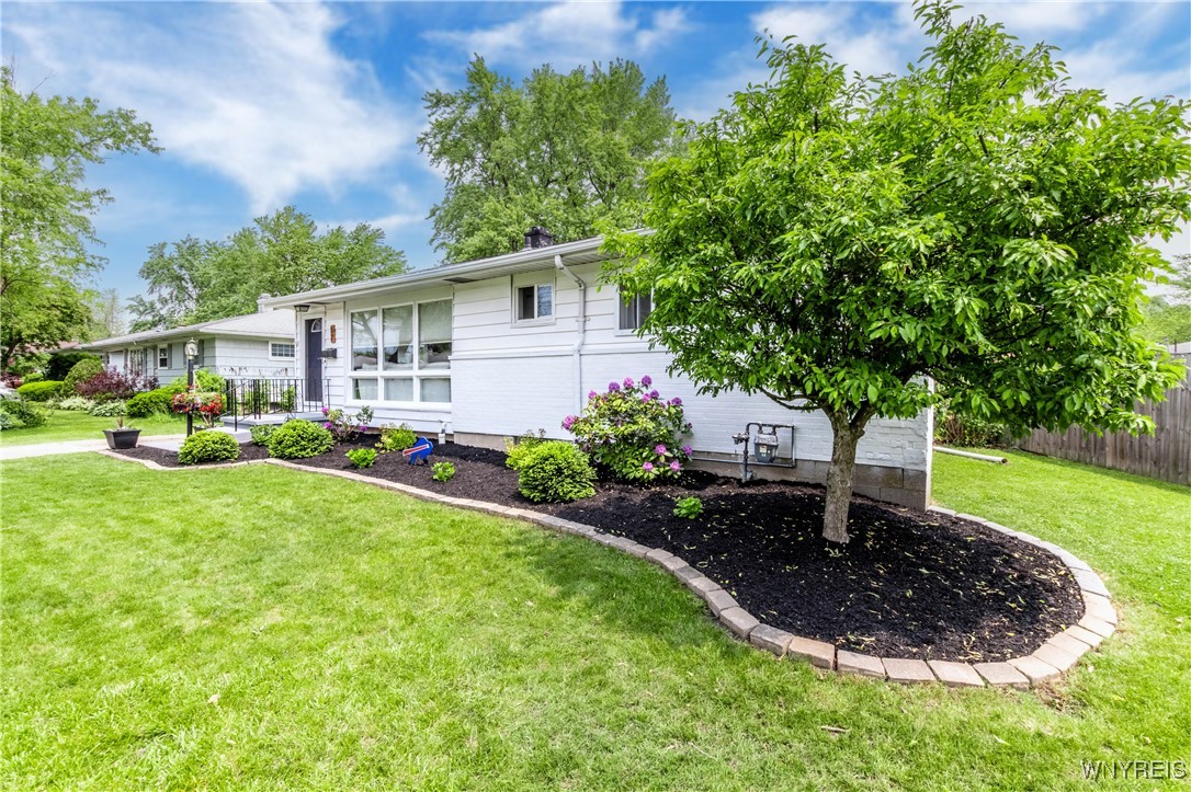 17 Westwood Drive, Tonawanda, New York image 3