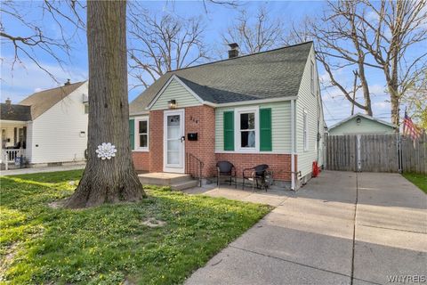 Homes For Sale - 214 Woodland Drive<br/> Tonawanda, NY 14223