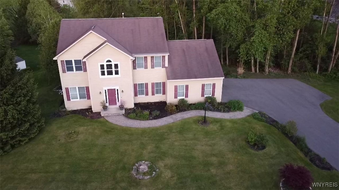 7899 E Ridge Pointe Drive, Manlius, New York image 1