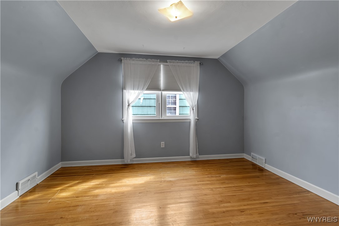 161 Midland Avenue, Tonawanda, New York image 33