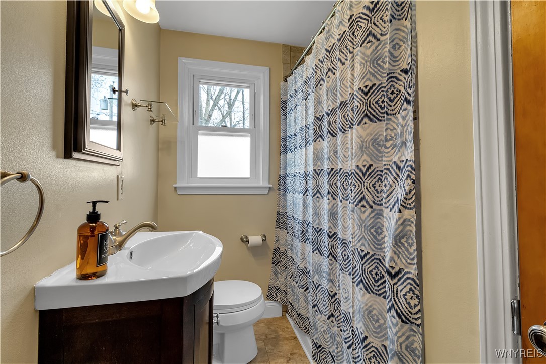 161 Midland Avenue, Tonawanda, New York image 26