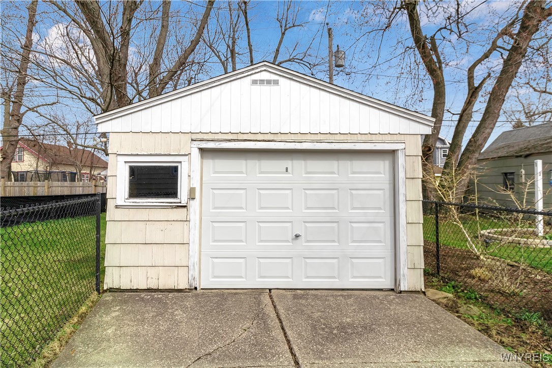 161 Midland Avenue, Tonawanda, New York image 4