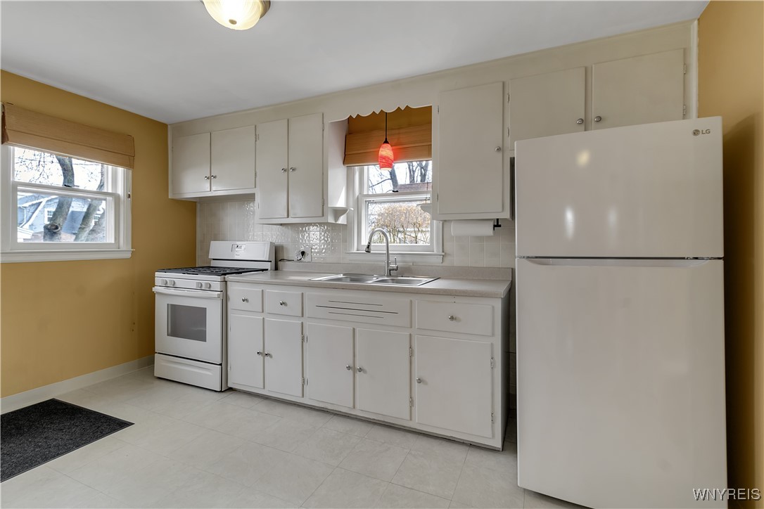 161 Midland Avenue, Tonawanda, New York image 23
