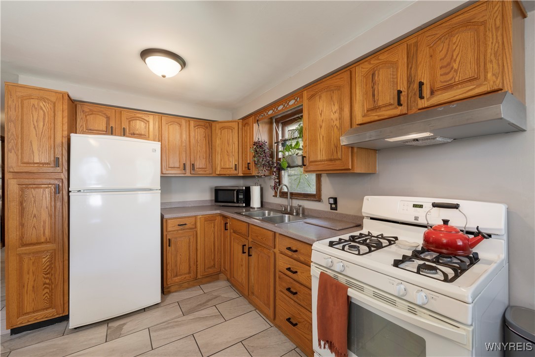 30 Schultz Road, Orchard Park, New York image 6