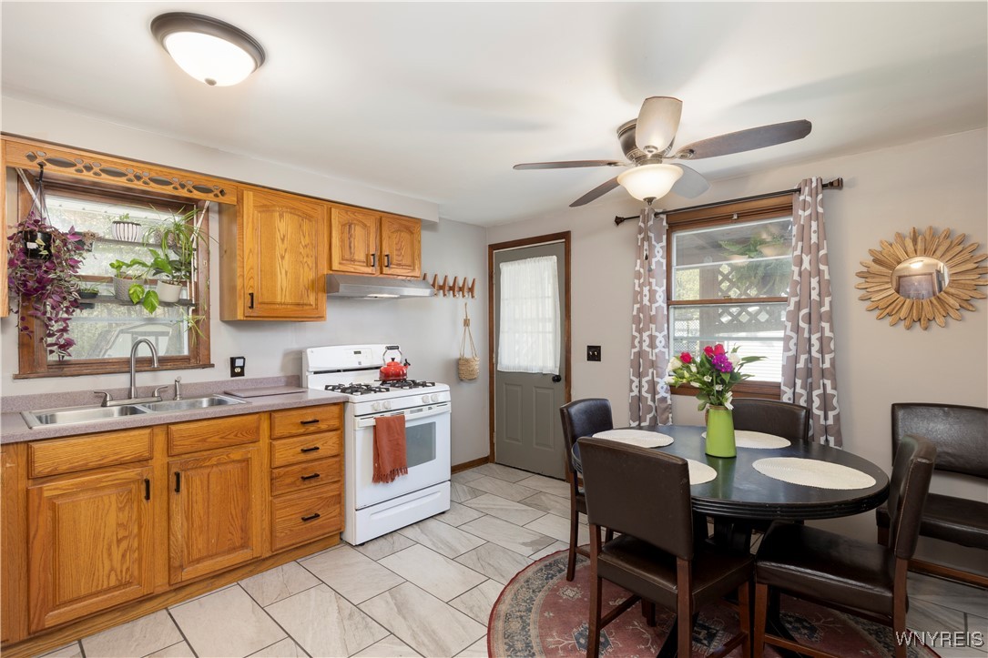 30 Schultz Road, Orchard Park, New York image 5