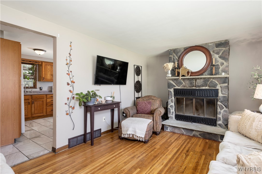 30 Schultz Road, Orchard Park, New York image 3