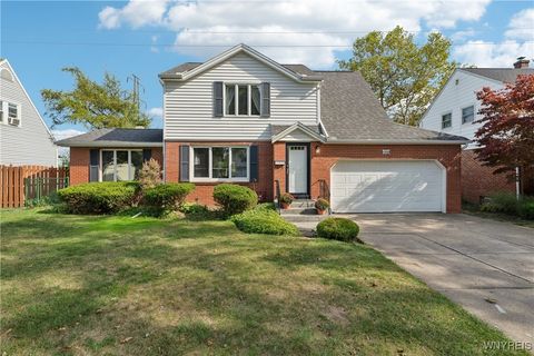 Photo of 306 Ridgewood Drive, Amherst, NY 14226 (MLS # B1642605)