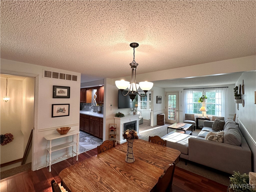 88 Olde Stone Lane