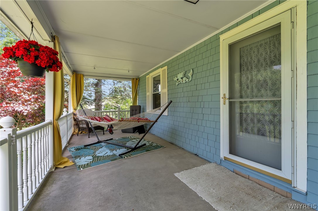 720 Aurora Street