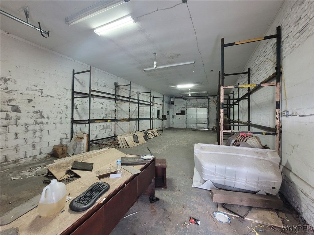 Photo of 31 Stone Street, Buffalo, NY 14212 (MLS # B1652895)