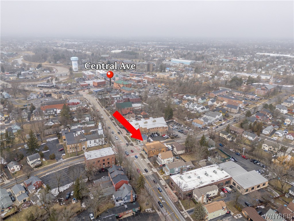 5476 Broadway Street