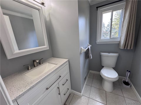 Tiny photo for 2 Red Oak Drive, Cheektowaga, NY 14227 (MLS # B1724451)
