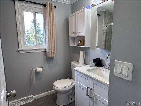 Tiny photo for 2 Red Oak Drive, Cheektowaga, NY 14227 (MLS # B1724451)