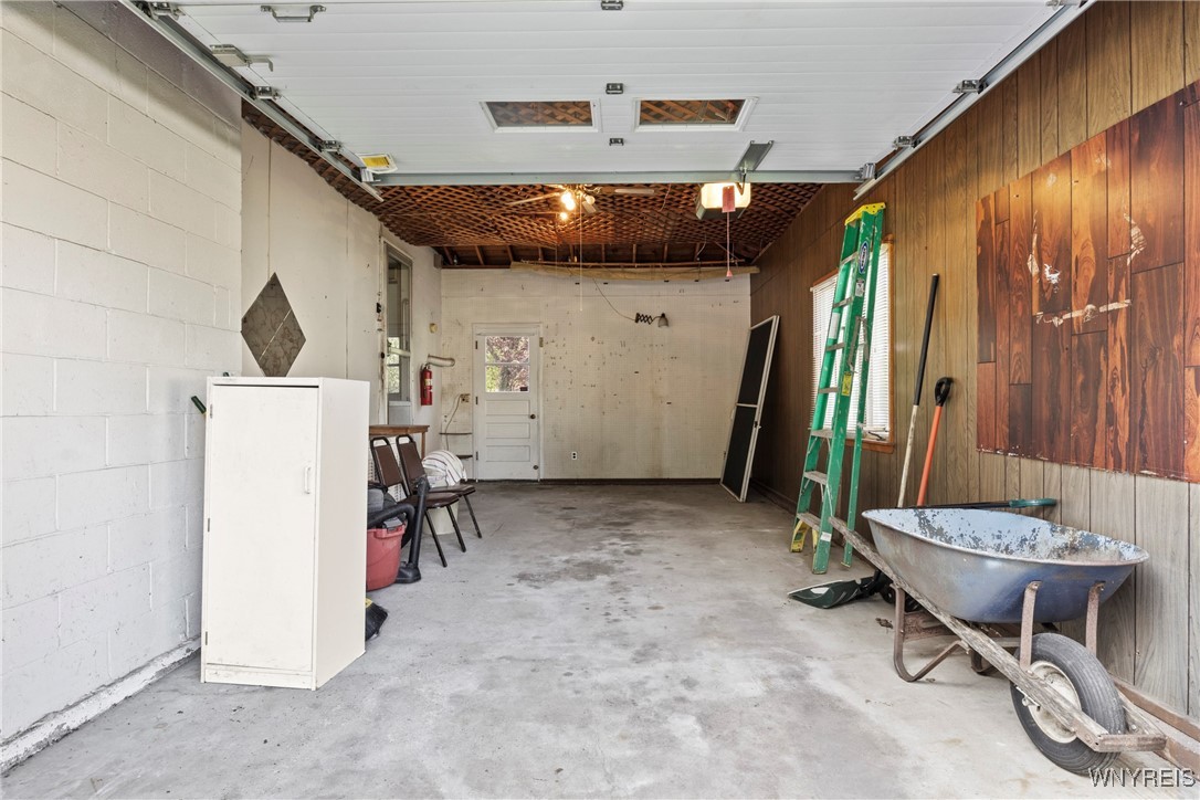 13346 Park Street, Alden, New York image 32