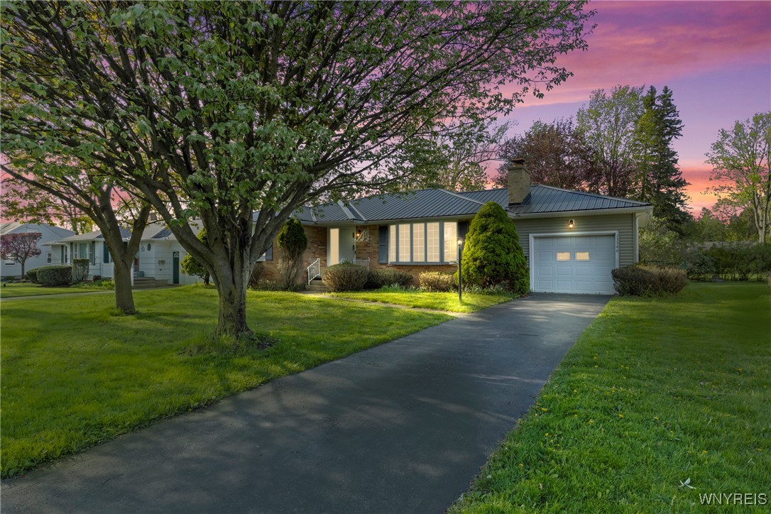 13346 Park Street, Alden, New York image 3