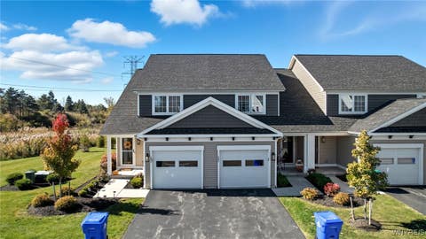 Photo for 602 Carriage Lane