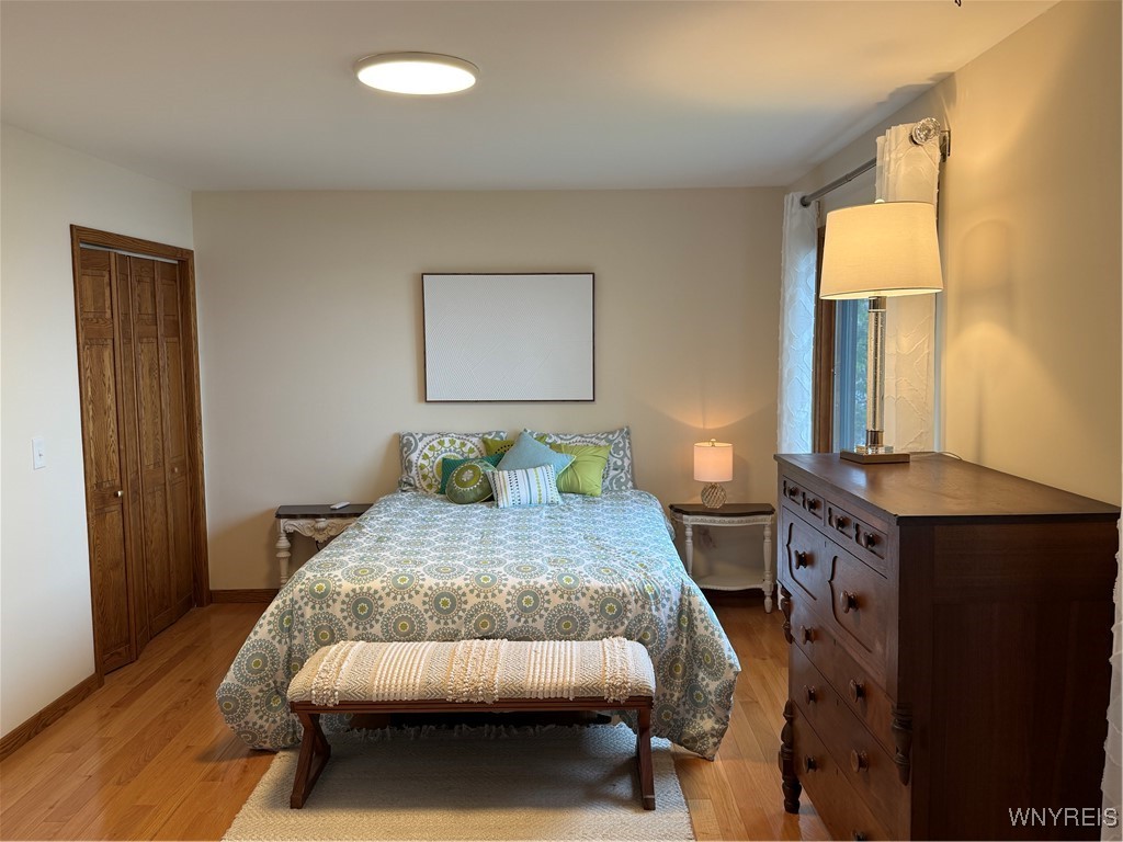 211 S Shore Drive, Hamburg, New York image 8