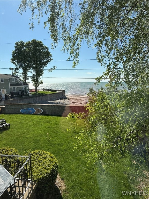 211 S Shore Drive, Hamburg, New York image 22