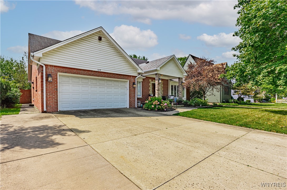329 Christiana Street, North Tonawanda, New York image 2