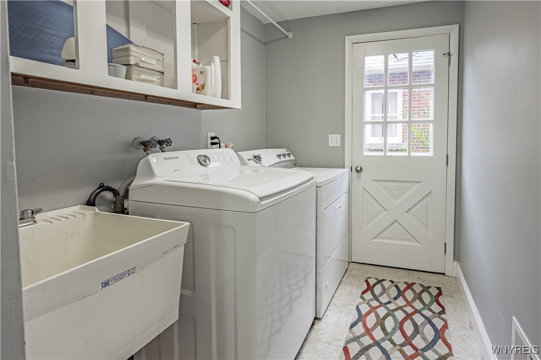 329 Christiana Street, North Tonawanda, New York image 31