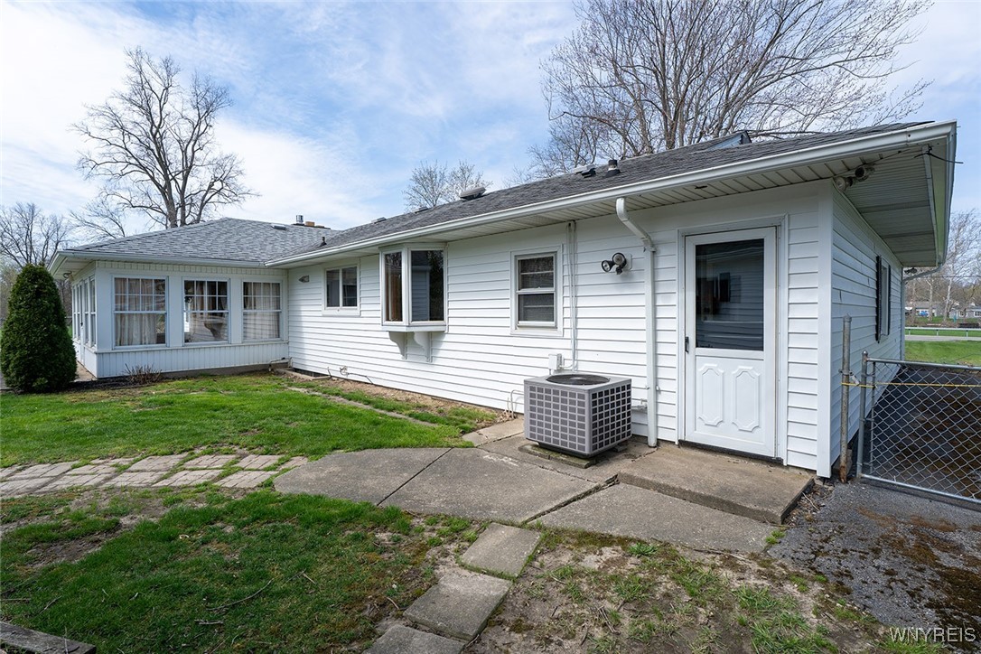 286 Creekside Drive, Tonawanda, New York image 27