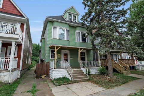 Photo of 235 POTOMAC Avenue, Buffalo, NY 14213 (MLS # B1702407)