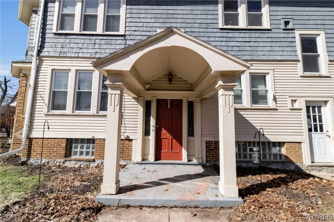 1088 Parkside Avenue