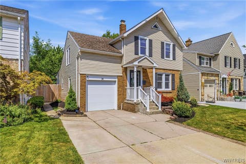 Homes For Sale - 34 Byron Avenue<br/> Erie County, Tonawanda, NY 14223
