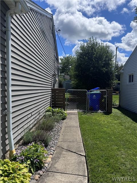 Tiny photo for 4969 Mount Vernon Boulevard, Hamburg, NY 14075 (MLS # B1684719)