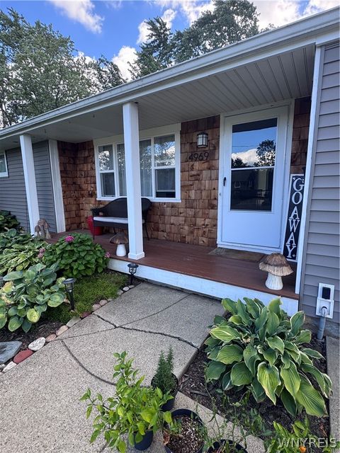 Tiny photo for 4969 Mount Vernon Boulevard, Hamburg, NY 14075 (MLS # B1684719)
