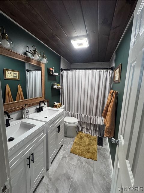 Tiny photo for 4969 Mount Vernon Boulevard, Hamburg, NY 14075 (MLS # B1684719)
