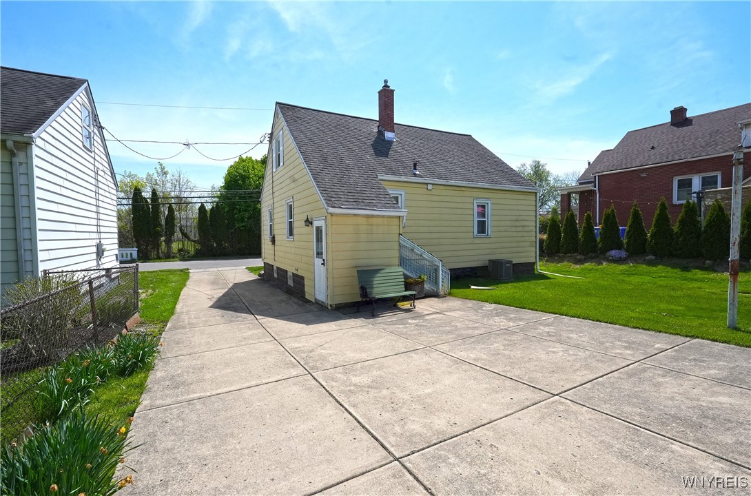 51 Orchard Avenue, Hamburg, New York image 30