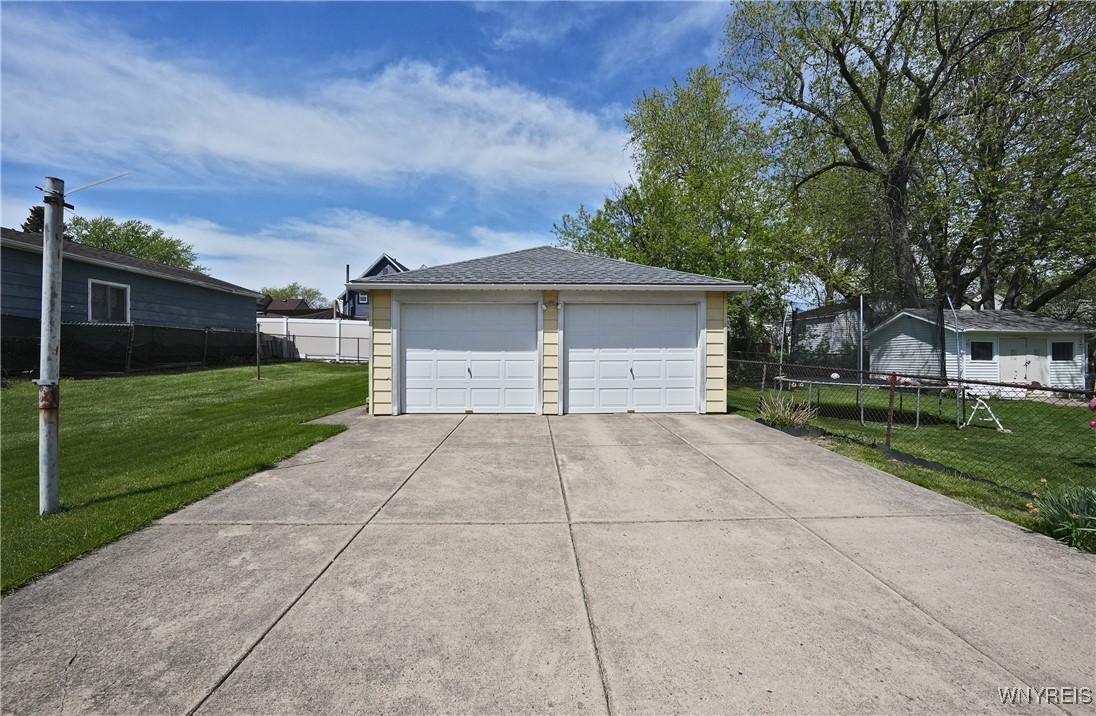 51 Orchard Avenue, Hamburg, New York image 28